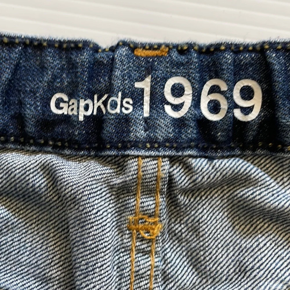 Gap kids 1969 original denim.  Boys size 10 Husky